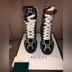 Authentic Gucci Tweed Logo Boots